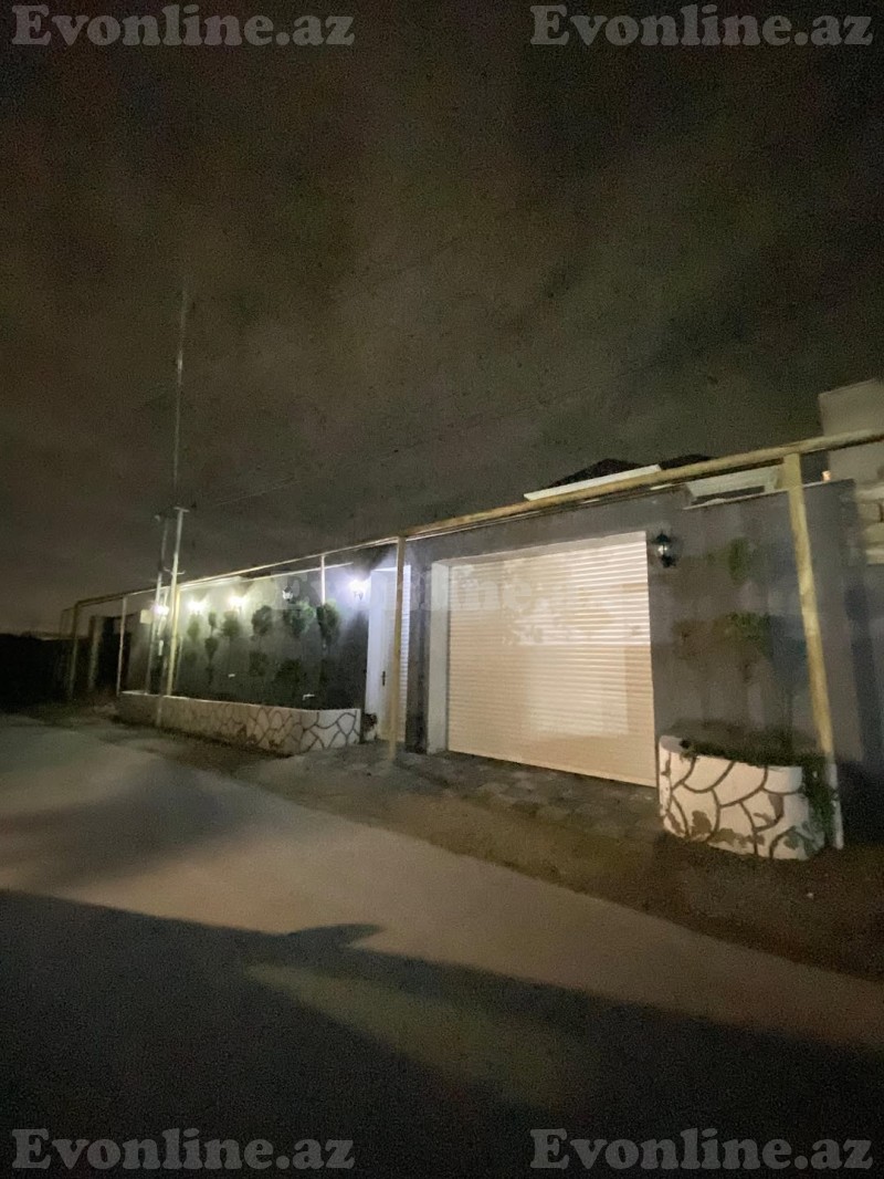Satılır 5 otaqlı Həyət evi 200 m² Binə atçılıq