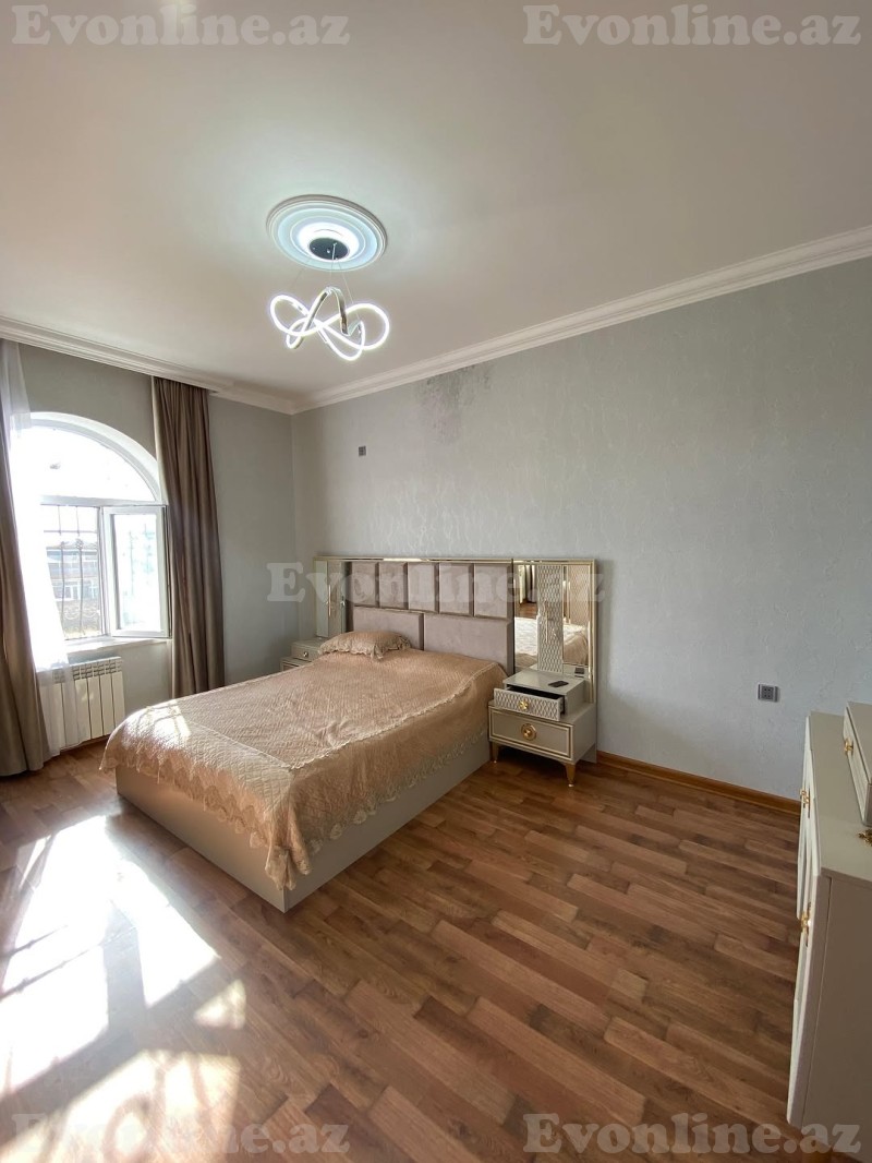 Satılır 5 otaqlı Həyət evi 200 m² Binə atçılıq - şəkil 2
