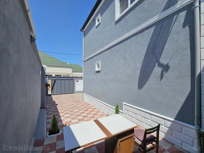 Bakı, Sabunçu r., Kürdəxanıda 5 otaqlı həyət evi satılır