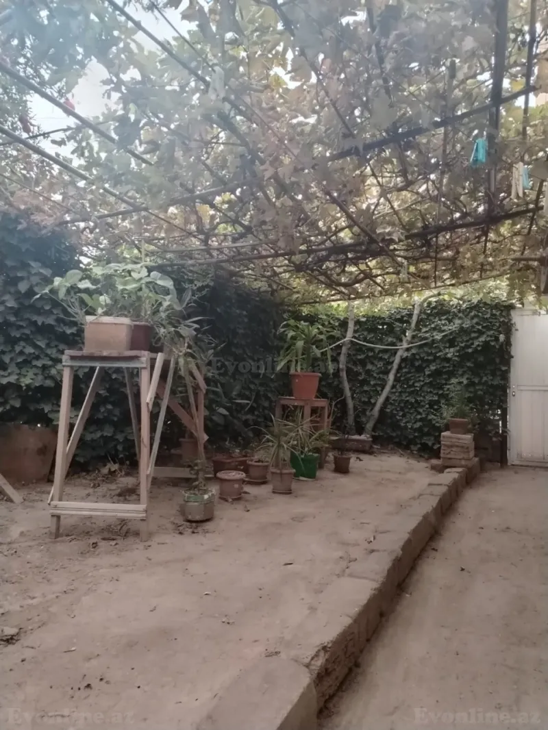 Satılır 3 otaqlı Mənzil Köhnə tikili 60 m² Lökbatan