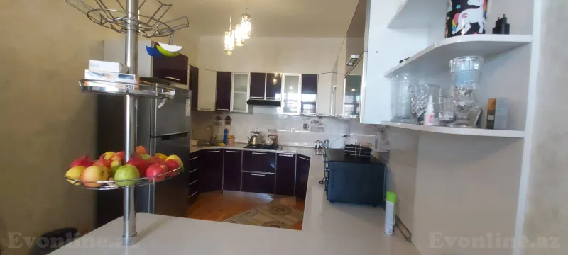 Satılır 5 otaqlı Həyət evi 200 m² Bakıxanov - şəkil 12