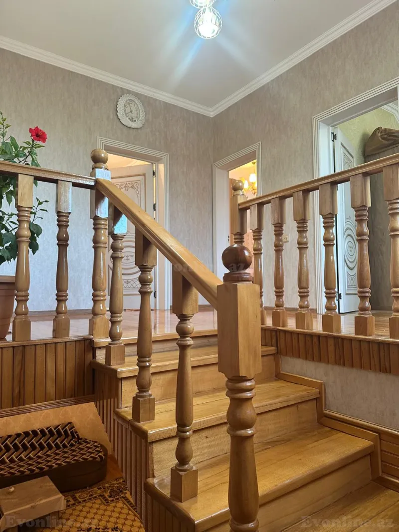 Satılır 6 otaqlı Həyət evi 330 m² Şüvəlan - şəkil 8