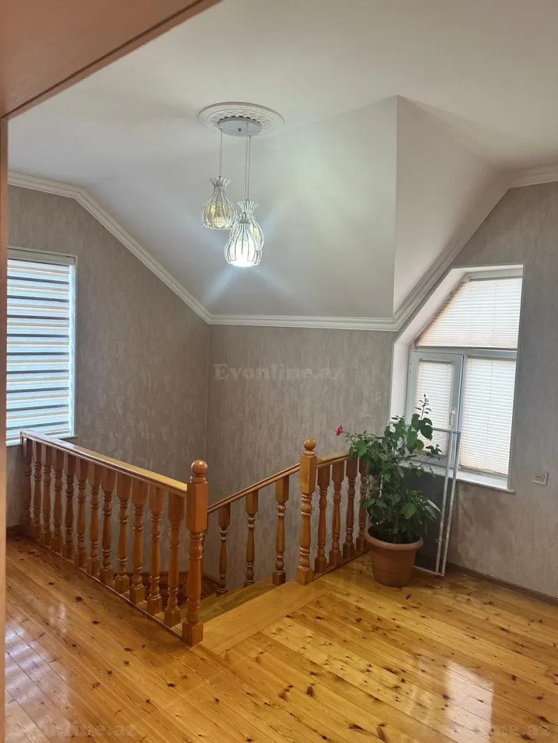 Satılır 6 otaqlı Həyət evi 330 m² Şüvəlan - şəkil 9