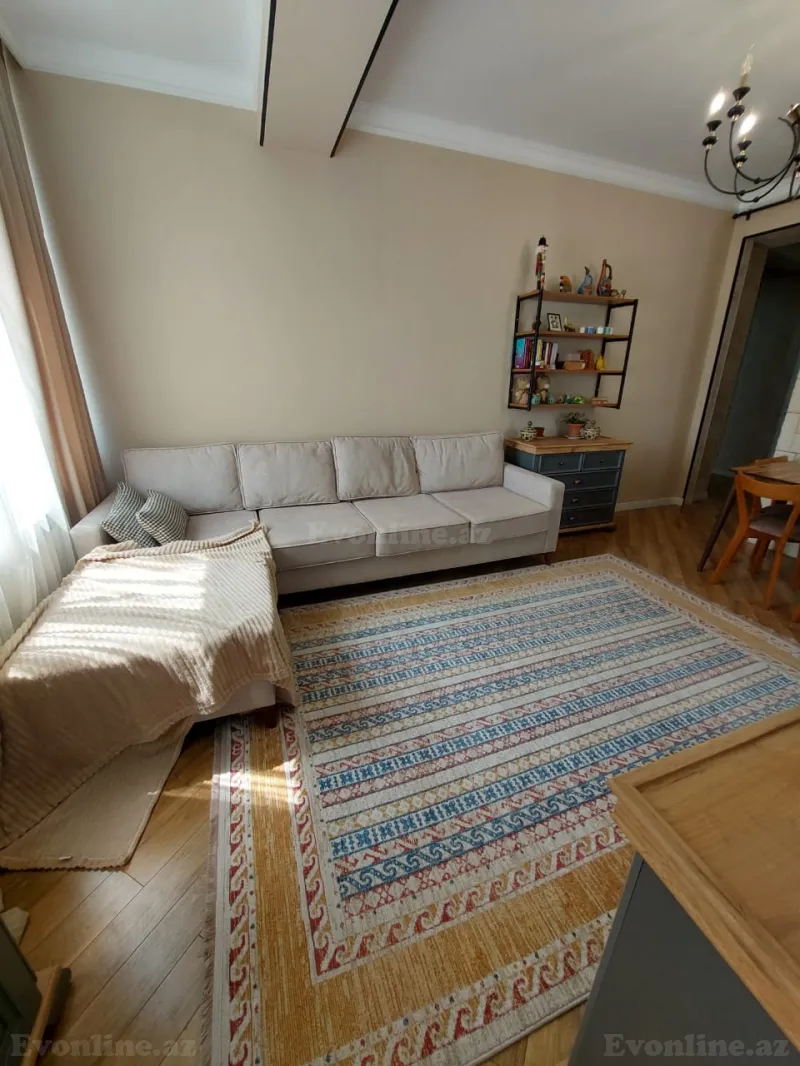 Satılır 4 otaqlı Mənzil Yeni tikili 100 m² 7-ci mikrorayon