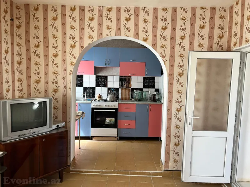 Satılır 6 otaqlı Həyət evi 150 m² Qala - şəkil 2