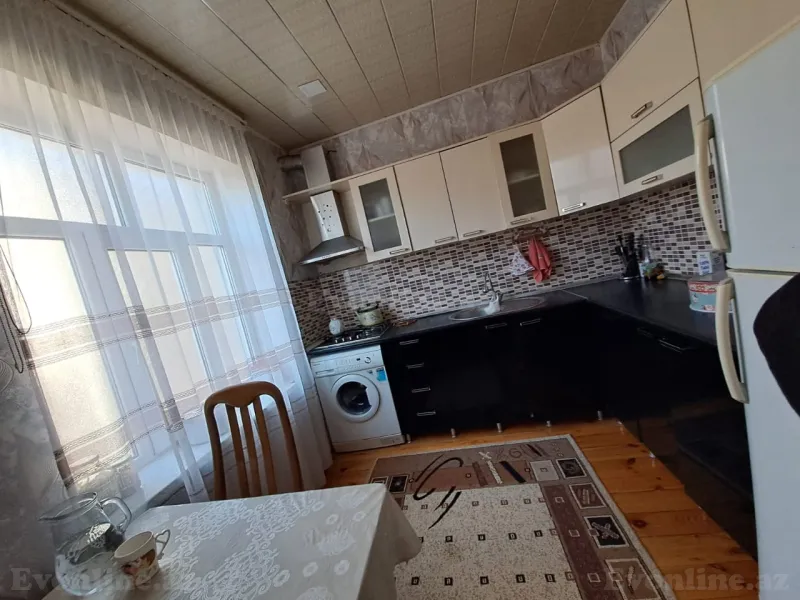 Satılır 5 otaqlı Həyət evi 110 m² Əmircan - şəkil 4