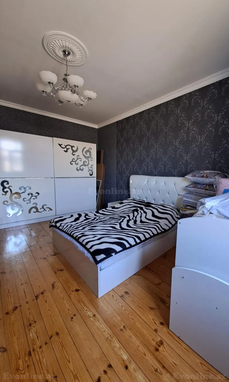 Satılır 5 otaqlı Həyət evi 110 m² Əmircan - şəkil 8