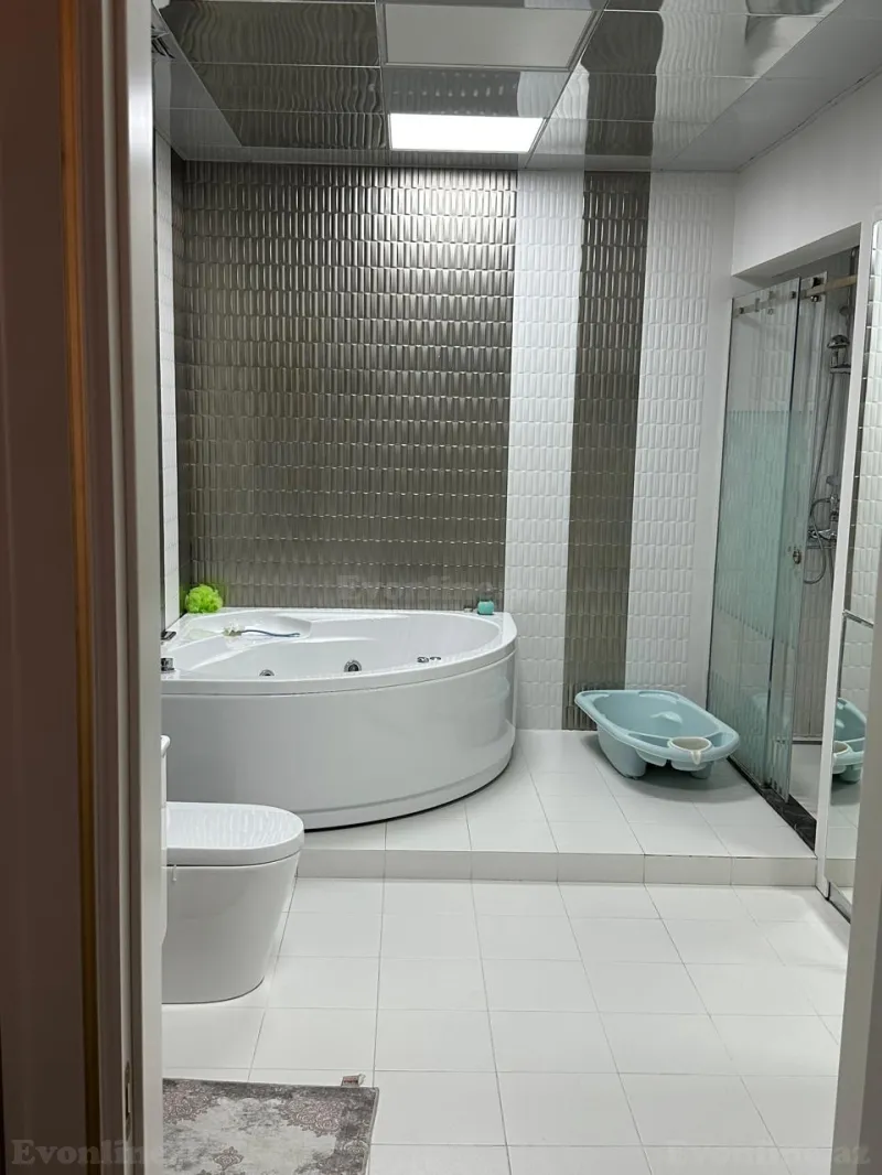 Satılır 6 otaqlı Həyət evi 650 m² Bakıxanov - şəkil 27