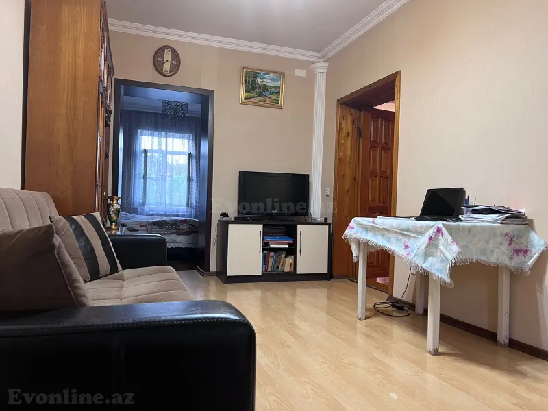 Satılır 8 otaqlı Həyət evi 250 m² Bakıxanov - şəkil 5