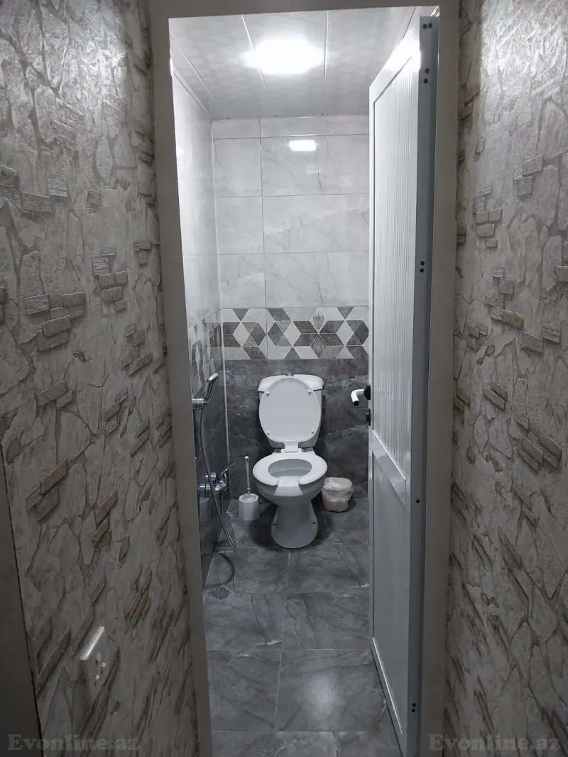 Satılır 8 otaqlı Həyət evi 250 m² Bakıxanov - şəkil 16