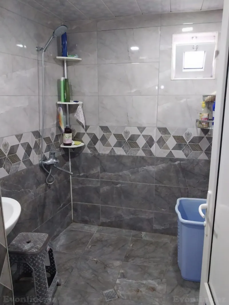 Satılır 8 otaqlı Həyət evi 250 m² Bakıxanov - şəkil 18