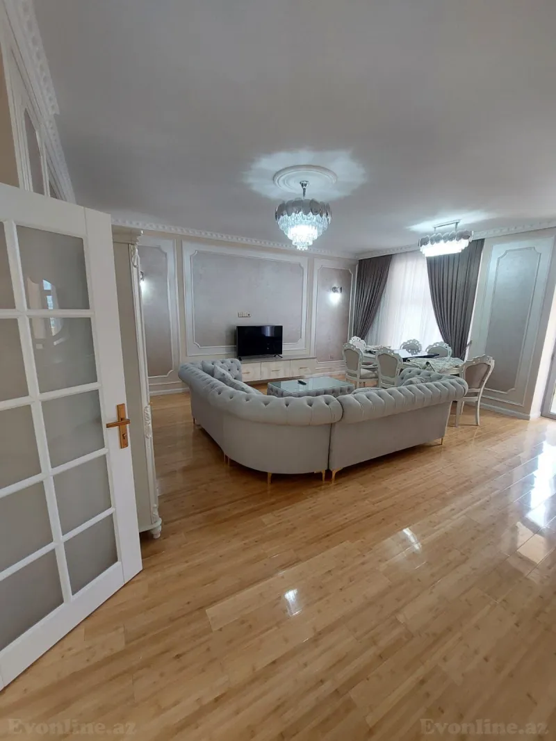 Satılır 4 otaqlı Mənzil Yeni tikili 215 m² Yasamal - şəkil 3