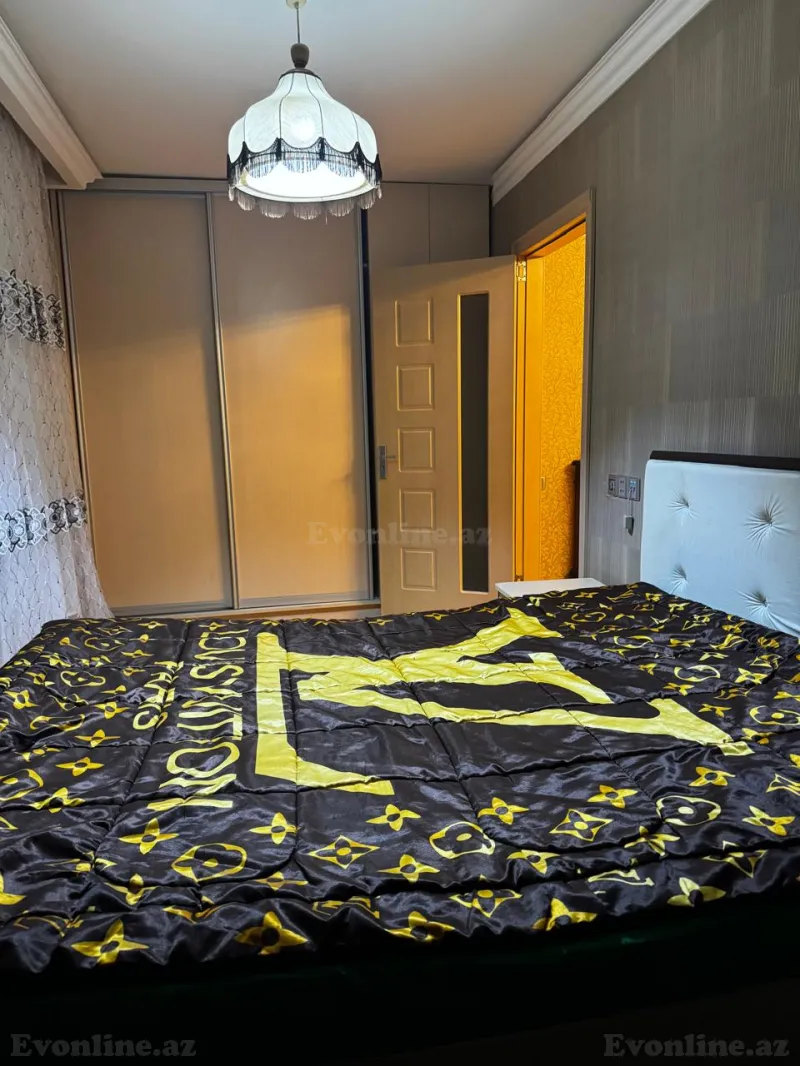 Satılır 3 otaqlı Mənzil Köhnə tikili 47 m² Bakıxanov - şəkil 4