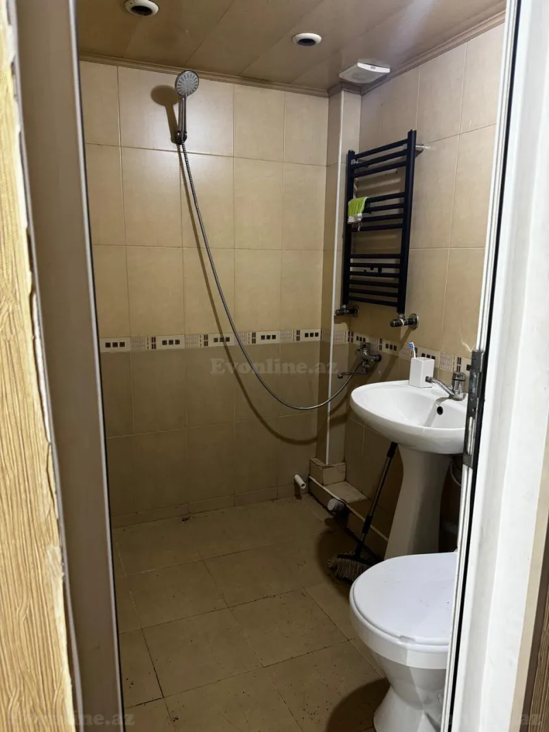 Satılır 3 otaqlı Mənzil Köhnə tikili 47 m² Bakıxanov - şəkil 7