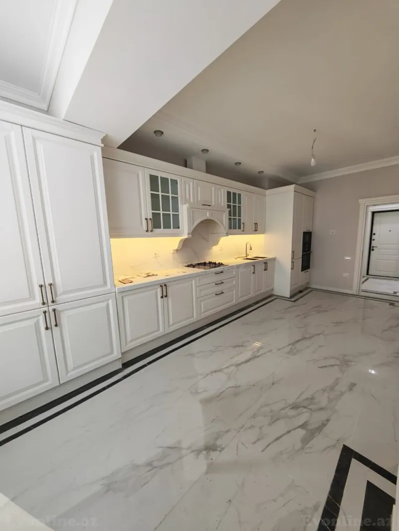 Satılır 3 otaqlı Mənzil Yeni tikili 112 m² 9-cu mikrorayon - şəkil 3