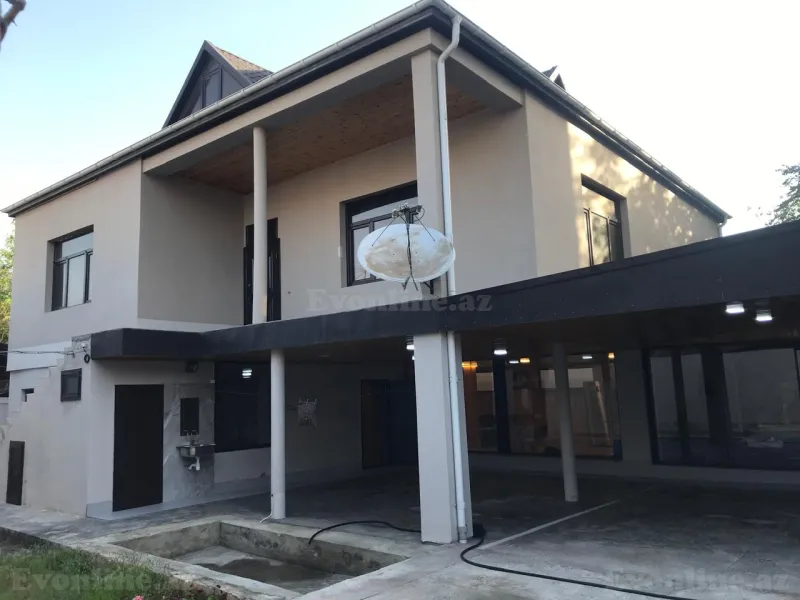 Satılır 7 otaqlı Həyət evi 340 m² Bakıxanov