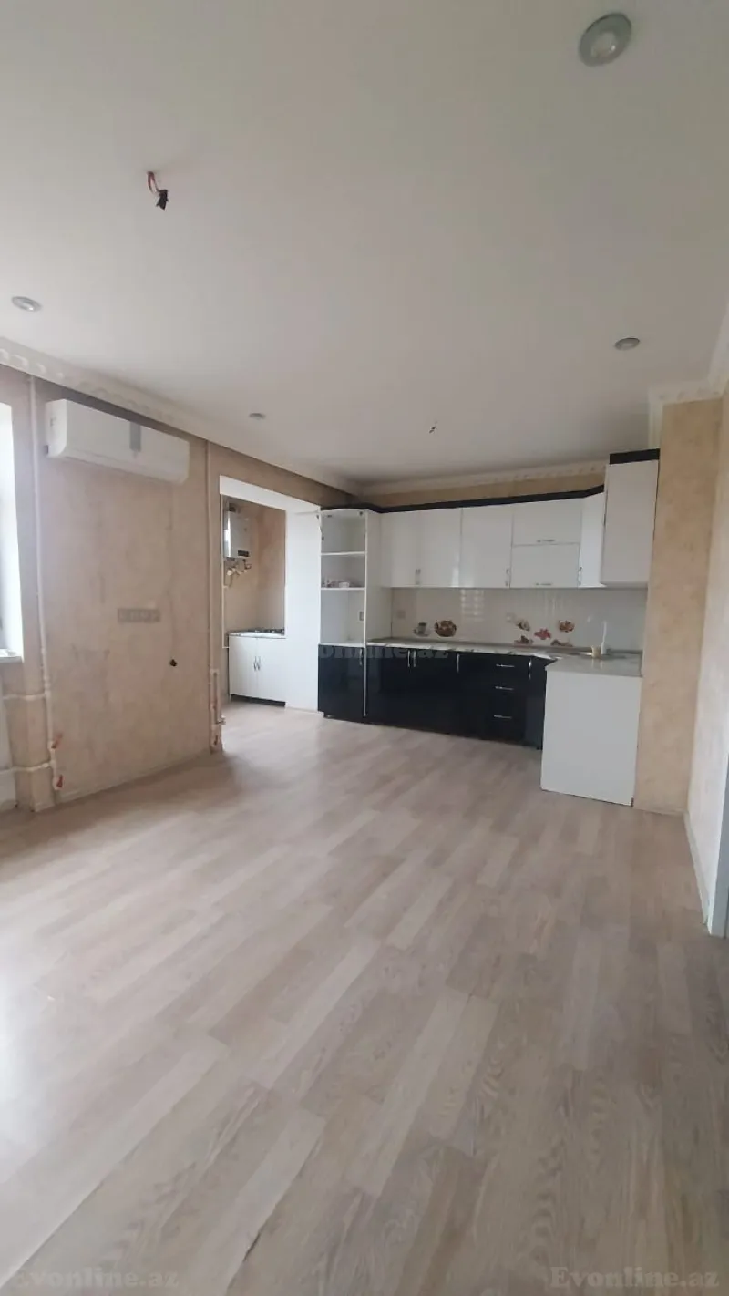 Kirayə verilir 3 otaqlı Mənzil Köhnə tikili 80 m² Bakıxanov - şəkil 2