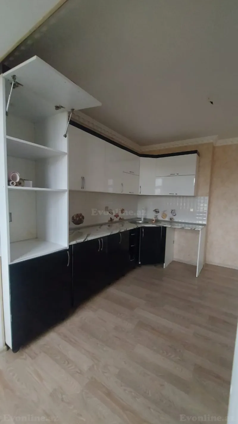 Kirayə verilir 3 otaqlı Mənzil Köhnə tikili 80 m² Bakıxanov - şəkil 3