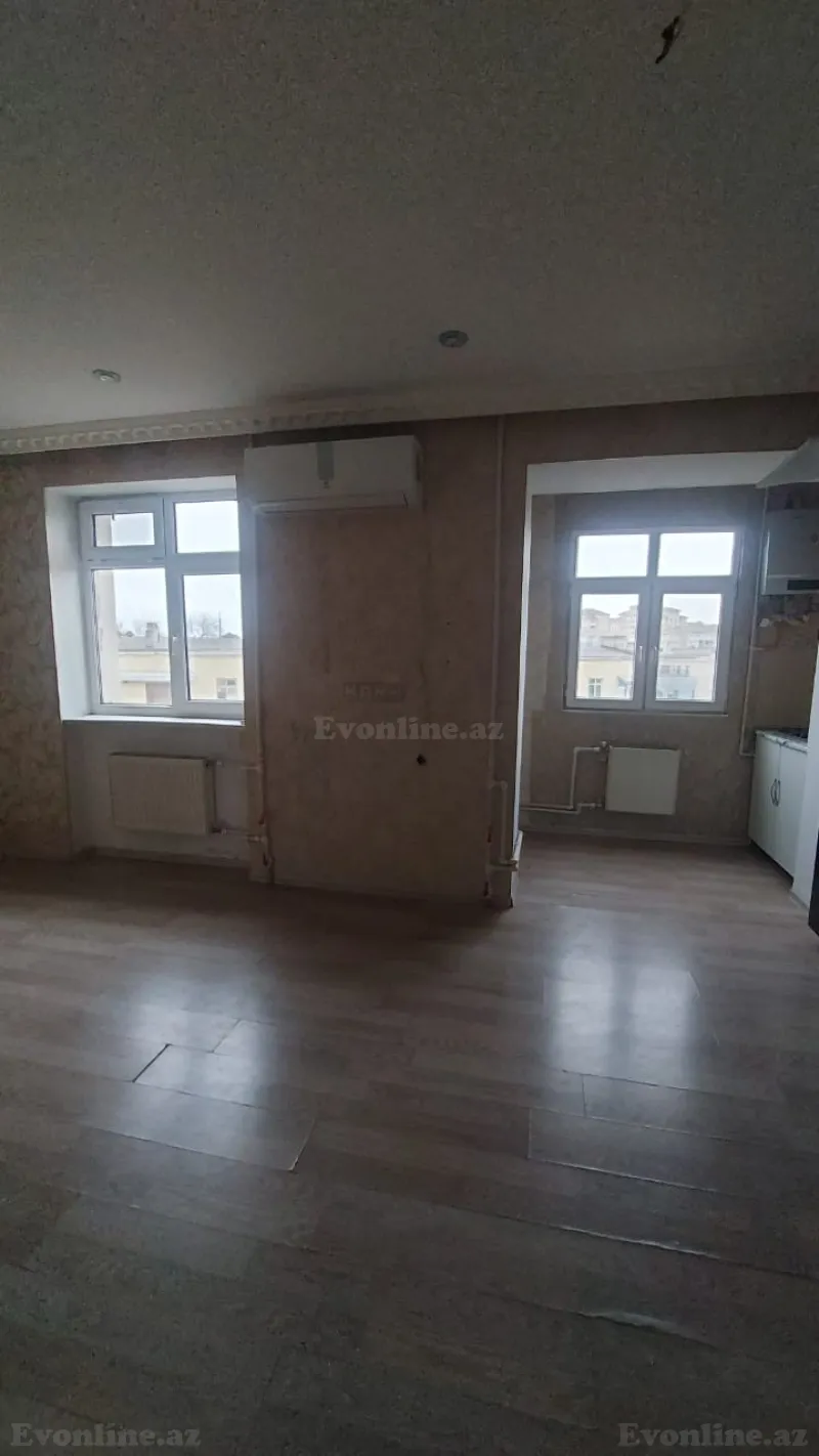Kirayə verilir 3 otaqlı Mənzil Köhnə tikili 80 m² Bakıxanov - şəkil 12