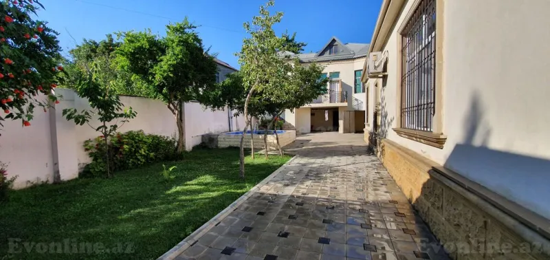 Satılır 7 otaqlı Həyət evi 340 m² Bakıxanov