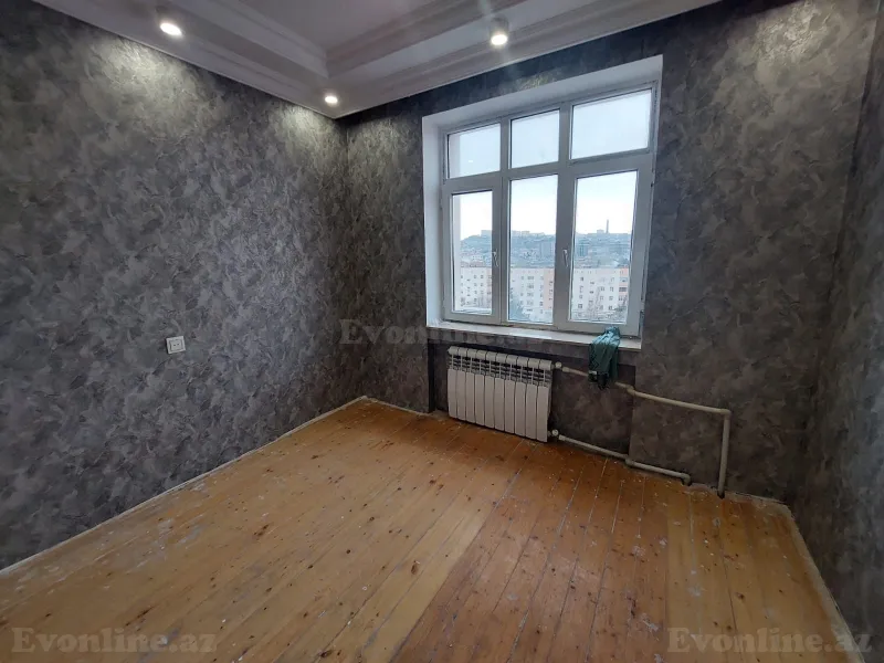 Satılır 3 otaqlı Mənzil Köhnə tikili 65 m² Qaraçuxur - şəkil 4