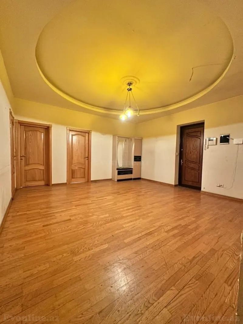 Satılır 4 otaqlı Mənzil Yeni tikili 186 m² Elmlər Akademiyası m. - şəkil 4