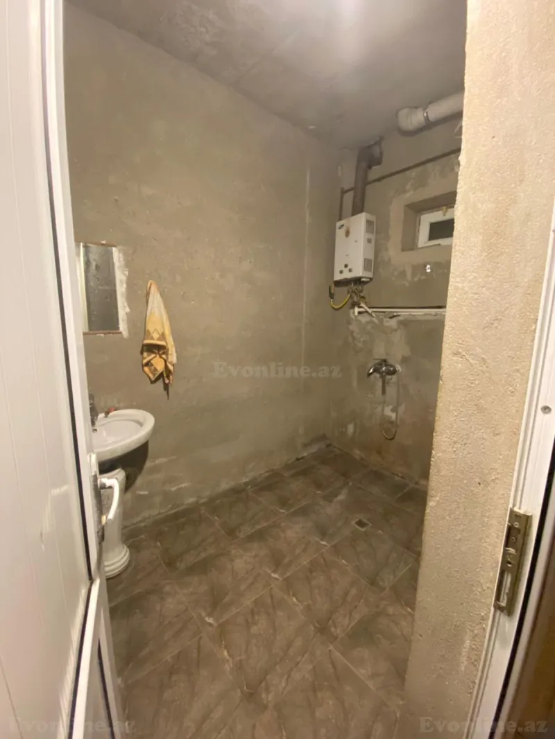 Satılır 6 otaqlı Həyət evi 234 m² Q.Qarayev pr. - şəkil 23