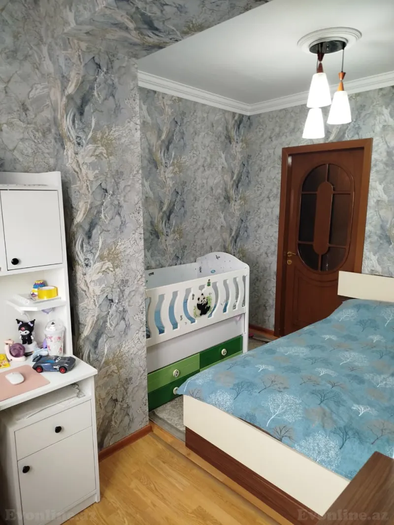 Satılır 2 otaqlı Mənzil Köhnə tikili 35 m² Bakıxanov - şəkil 4