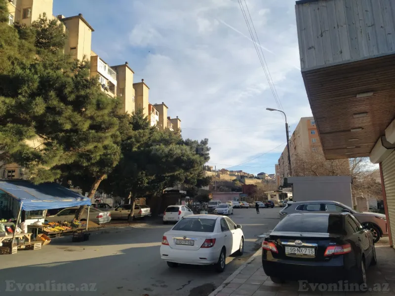 Satılır 2 otaqlı Mənzil Köhnə tikili 60 m² Gəncə pr. - şəkil 17