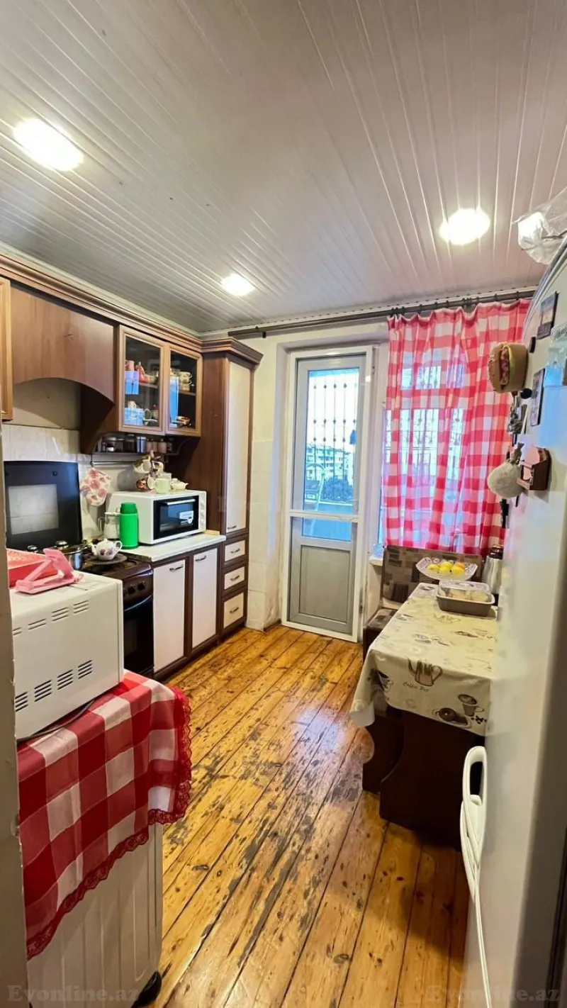 Satılır 3 otaqlı Mənzil Köhnə tikili 65 m² Əhmədli - şəkil 3