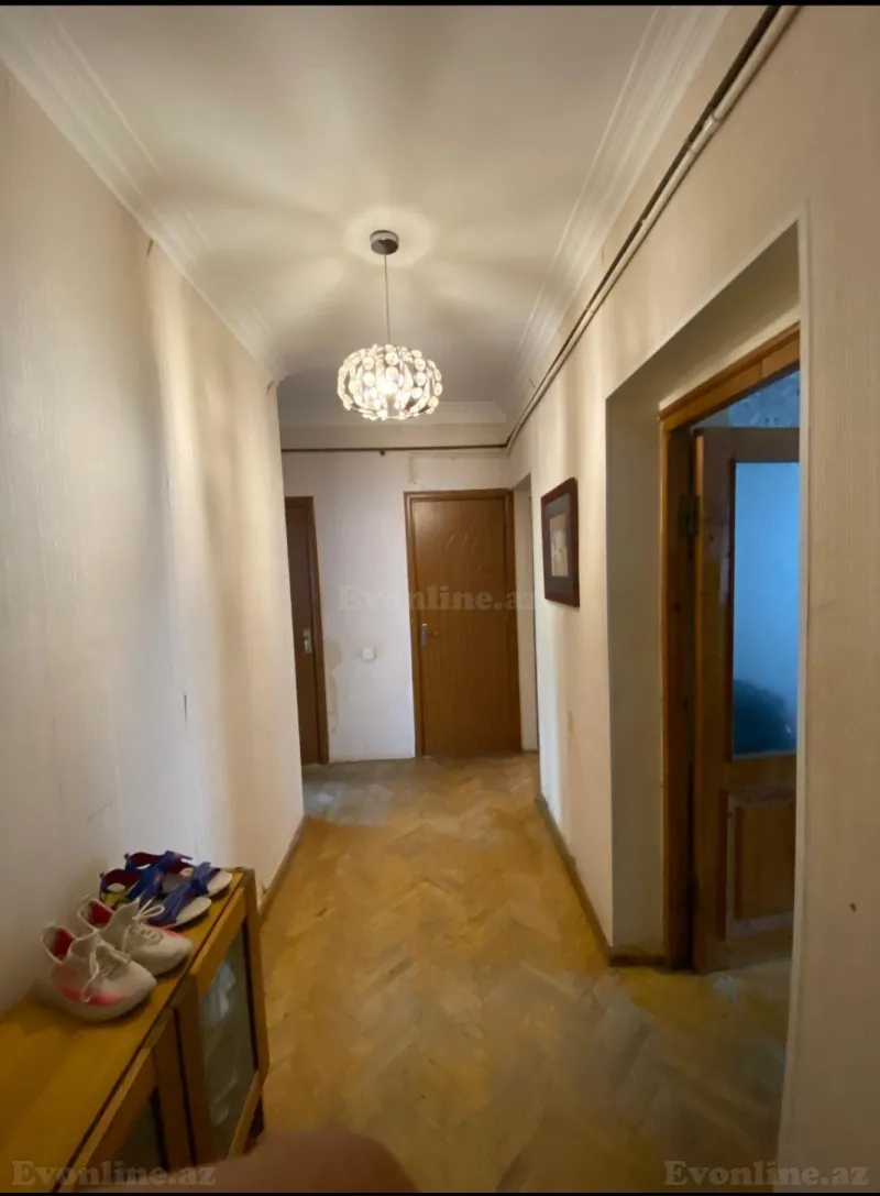 Satılır 4 otaqlı Mənzil Köhnə tikili 100 m² İçərişəhər m. - şəkil 6