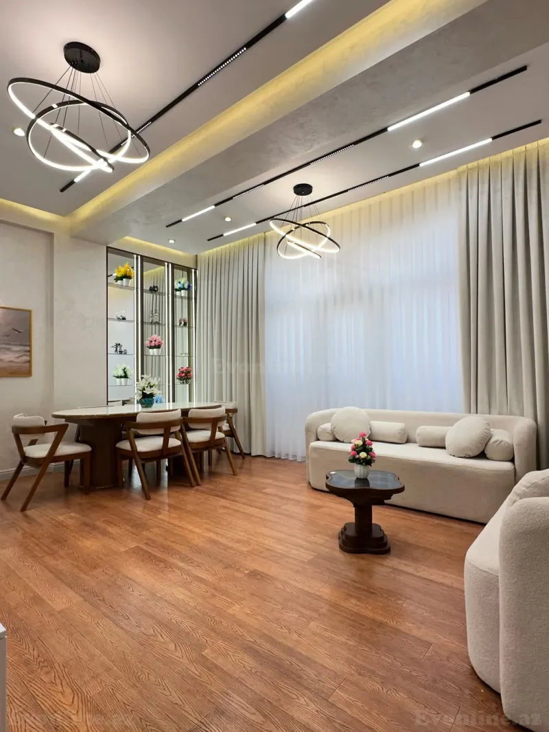 Satılır 2 otaqlı Mənzil Yeni tikili 90 m² 28 May m. - şəkil 4