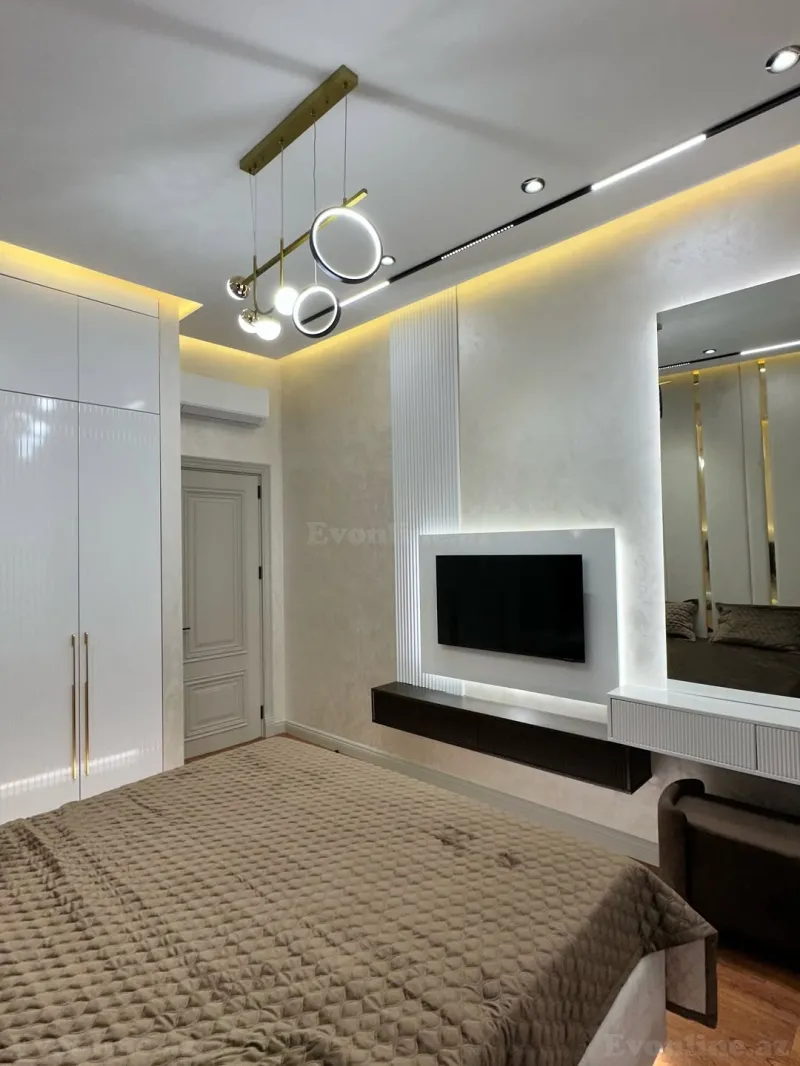 Satılır 2 otaqlı Mənzil Yeni tikili 90 m² 28 May m. - şəkil 5