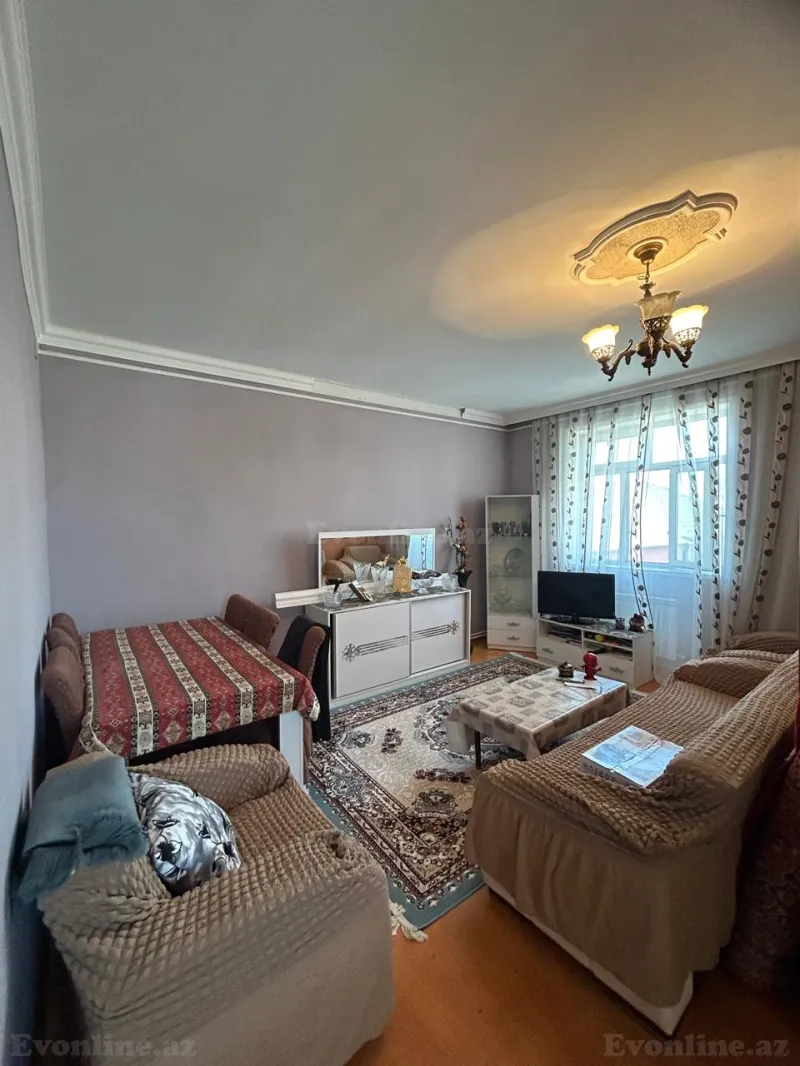 5 otaqlı Həyət evi 200 m² Biləcəri Satılır
