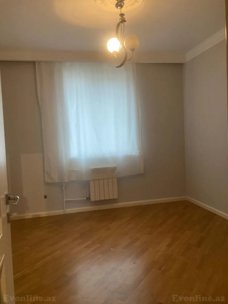 Satılır 3 otaqlı Mənzil Köhnə tikili 70 m² Q.Qarayev pr. - şəkil 11
