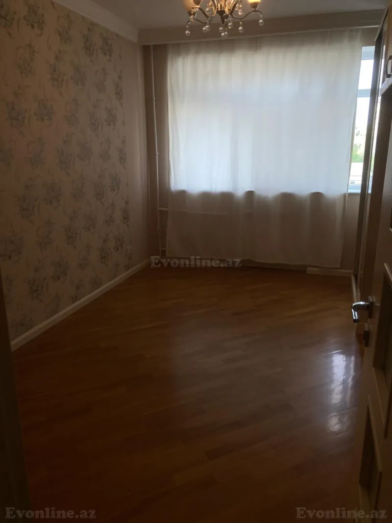 Satılır 3 otaqlı Mənzil Köhnə tikili 70 m² Q.Qarayev pr. - şəkil 13
