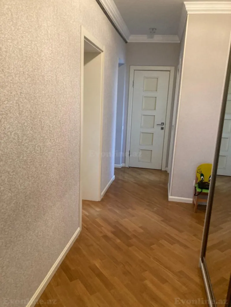Satılır 3 otaqlı Mənzil Köhnə tikili 70 m² Q.Qarayev pr. - şəkil 16