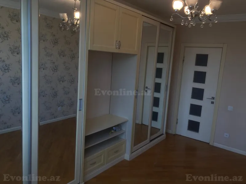 Satılır 3 otaqlı Mənzil Köhnə tikili 70 m² Q.Qarayev pr. - şəkil 19