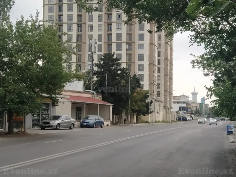 4 otaqlı Həyət evi 80 m² Bakıxanov Satılır