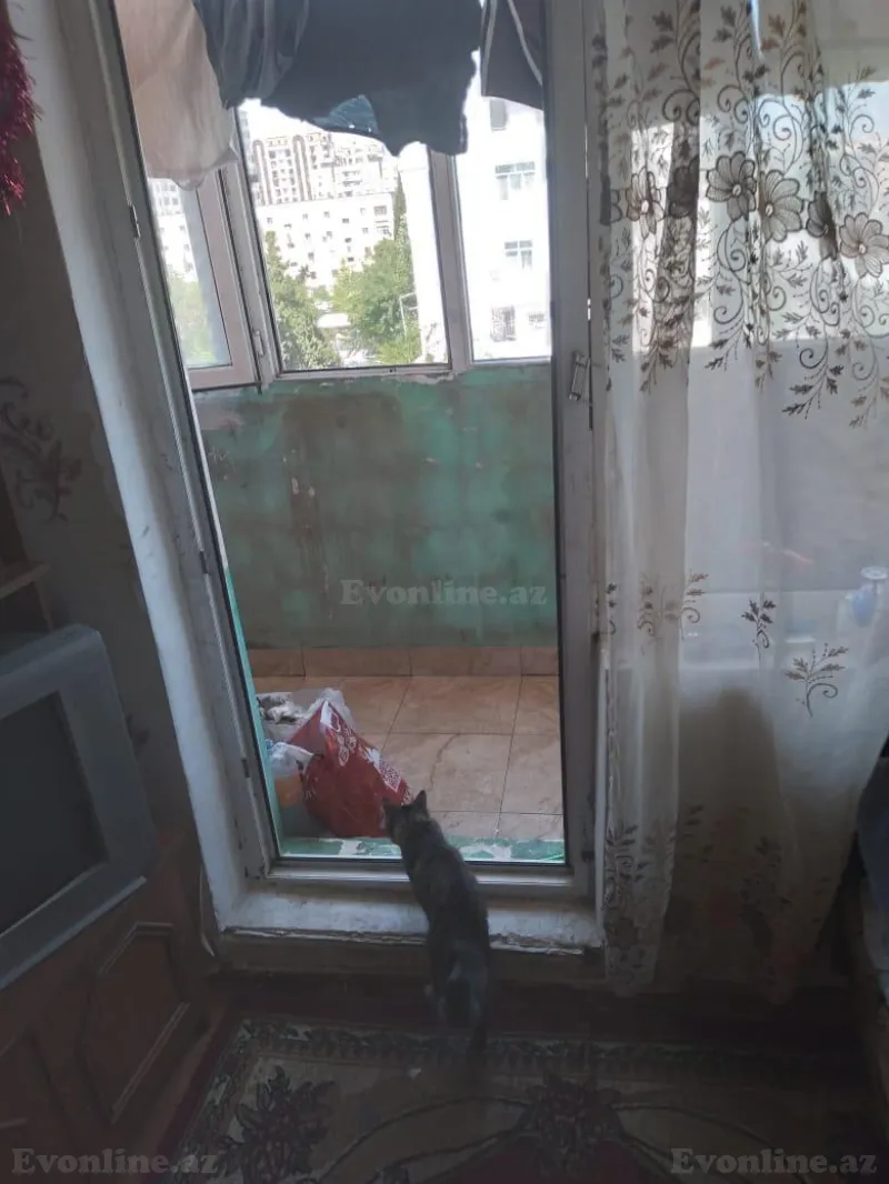 Satılır 1 otaqlı Mənzil Köhnə tikili 48 m² Bakıxanov - şəkil 9