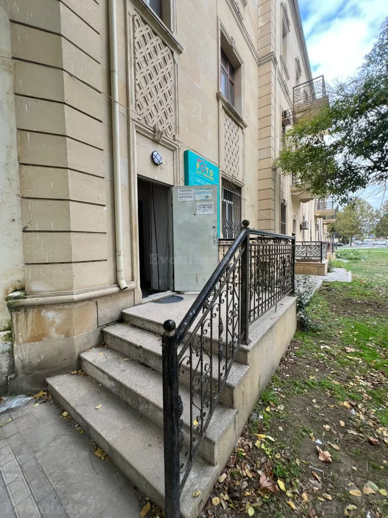 Obyekt 50 m² Bakıxanov Satılır