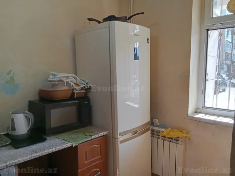 Satılır 1 otaqlı Mənzil Köhnə tikili 34 m² Bakıxanov - şəkil 3