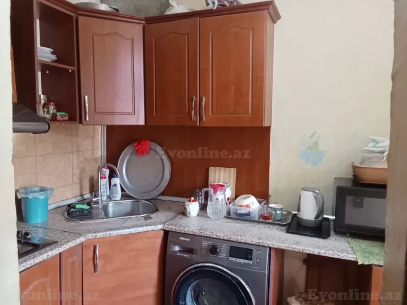 Satılır 1 otaqlı Mənzil Köhnə tikili 34 m² Bakıxanov - şəkil 4