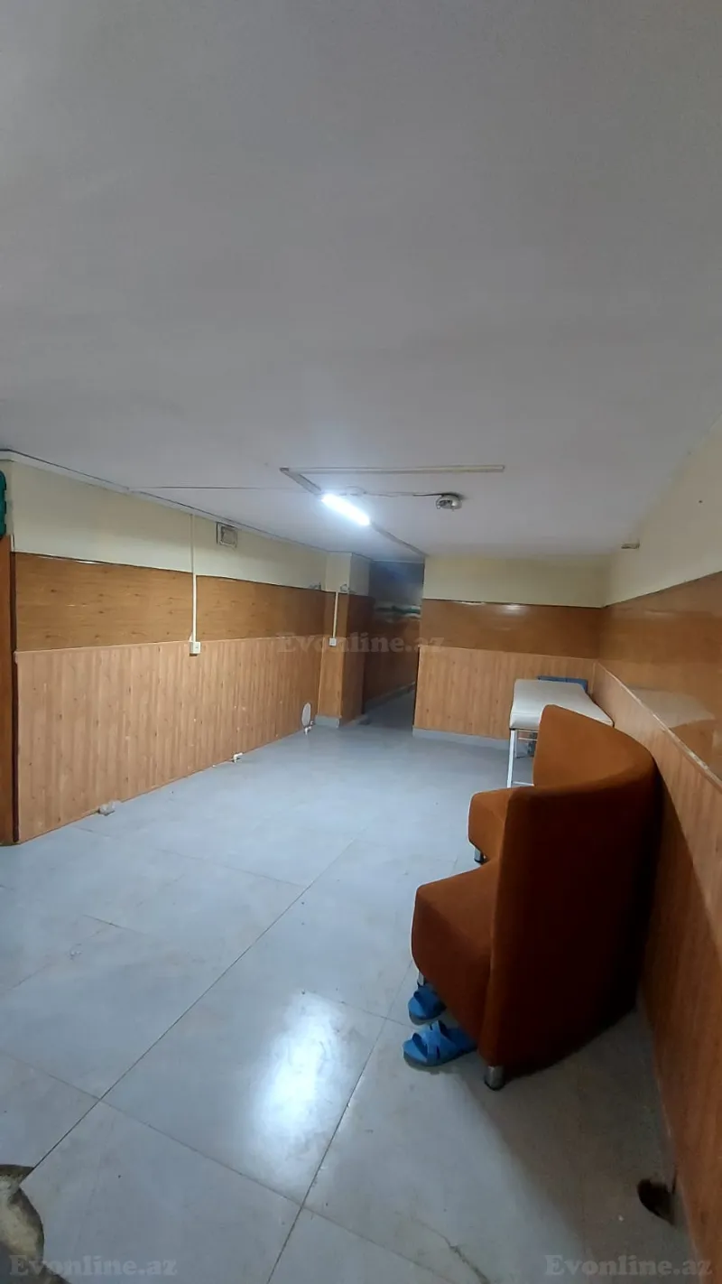 Obyekt 100 m² Bakıxanov Kirayə verilir