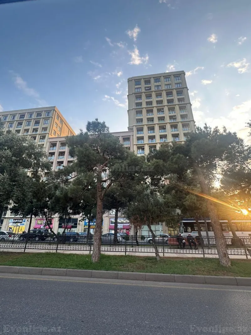 Satılır 3 otaqlı Mənzil Yeni tikili 102 m² Bakıxanov - şəkil 3