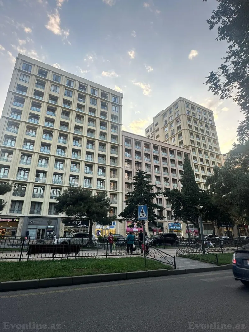 Satılır 3 otaqlı Mənzil Yeni tikili 102 m² Bakıxanov - şəkil 4