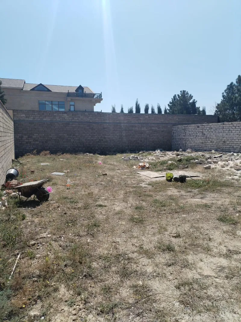 Torpaq Şüvəlan Satılır