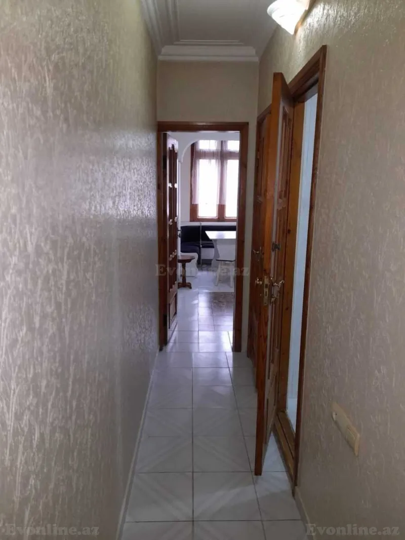 Kirayə verilir 3 otaqlı Mənzil Köhnə tikili 70 m² Sabunçu r. - şəkil 9