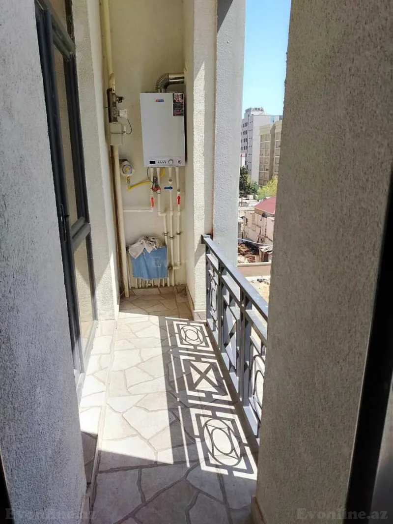 Kirayə verilir 2 otaqlı Mənzil Yeni tikili 80 m² 8 Noyabr m. - şəkil 16