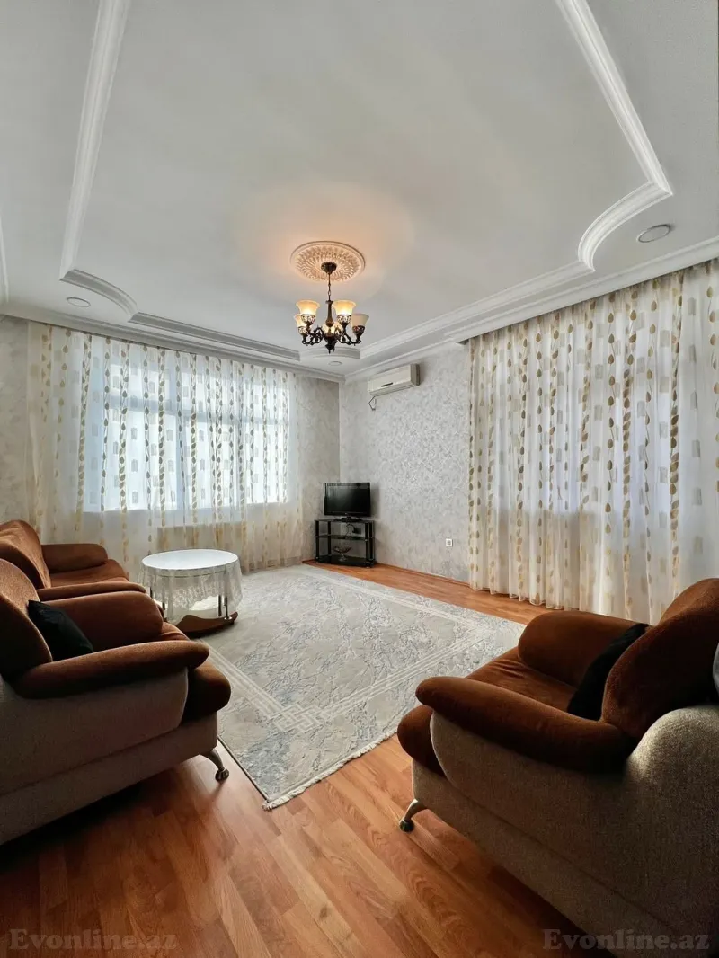 Satılır 3 otaqlı Mənzil Yeni tikili 95 m² Gəncə pr. - şəkil 2